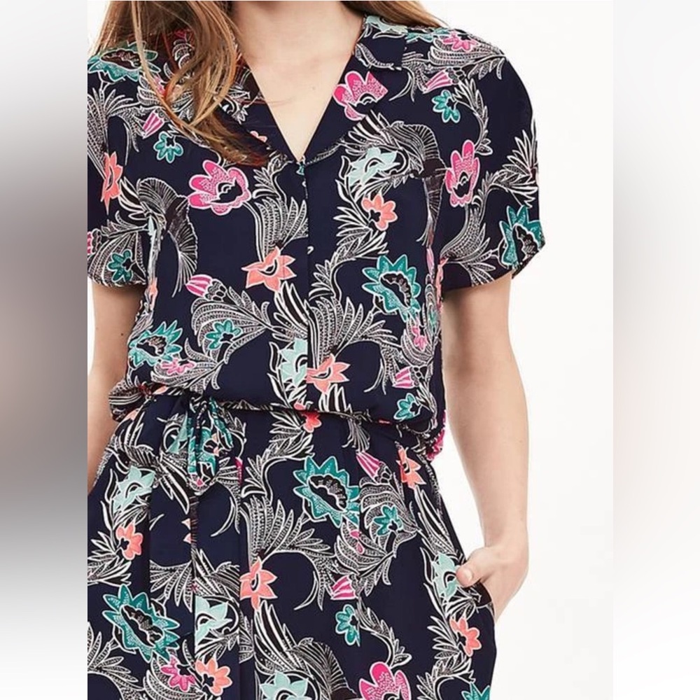 Banana Republic Short Sleeve Shirt Dress Tropical Floral Bird Print Navy 12 EUC - Picture 4 of 16
